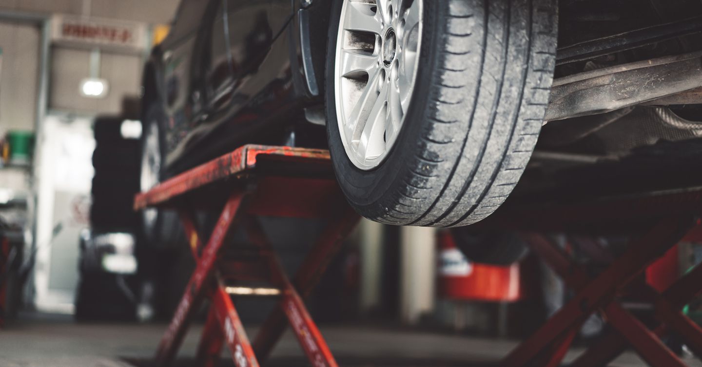 carquest napa and jiffy lube are examples of auto care leaders