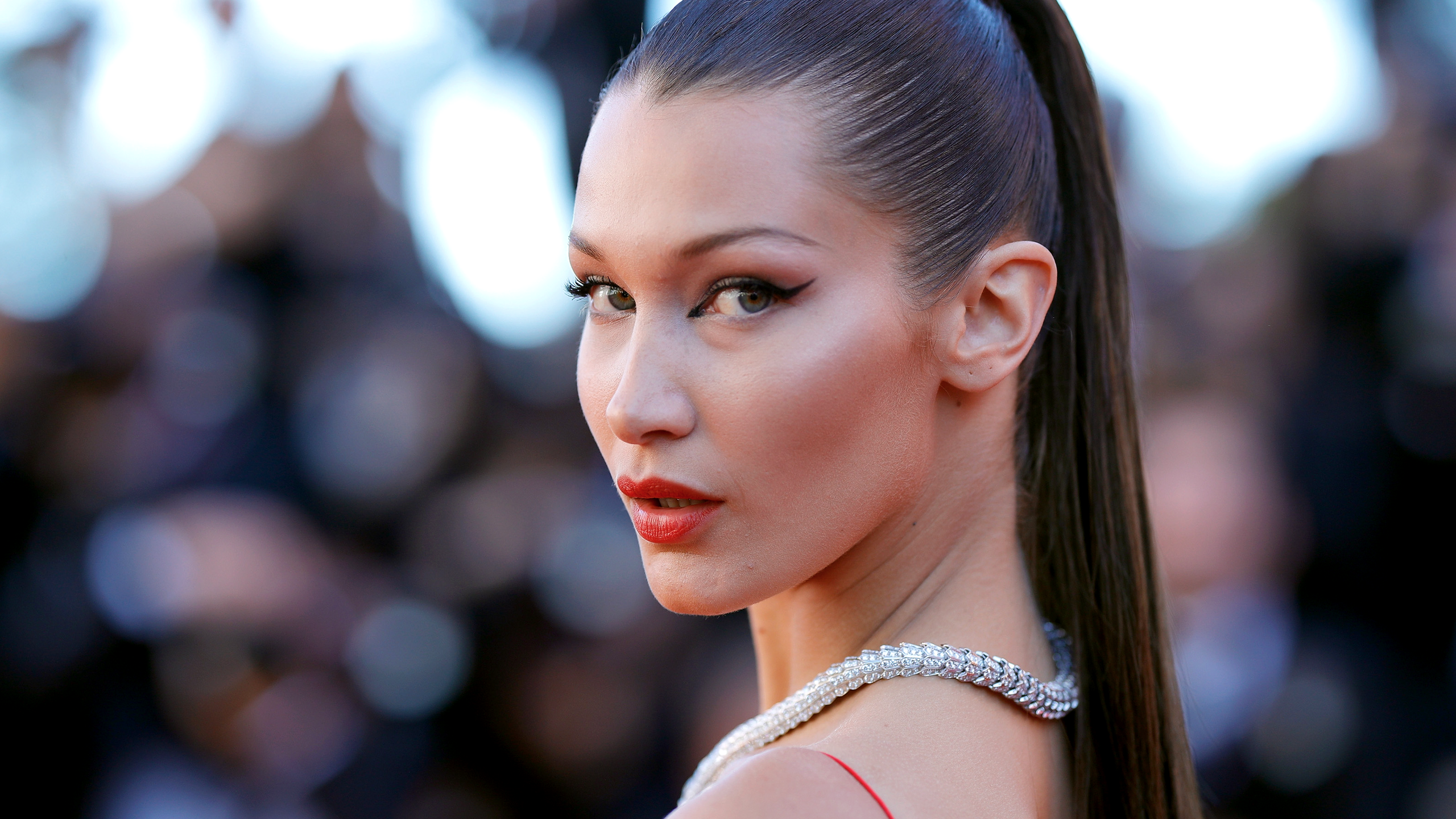 celebrities with high cheekbones and their allure
