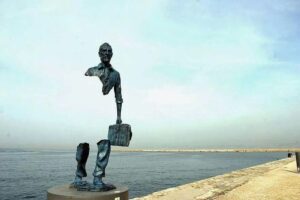 Contemporary Art Examples That Challenge Perception