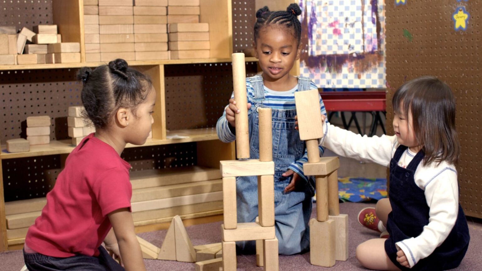 Cooperative Play Examples for Children’s Growth