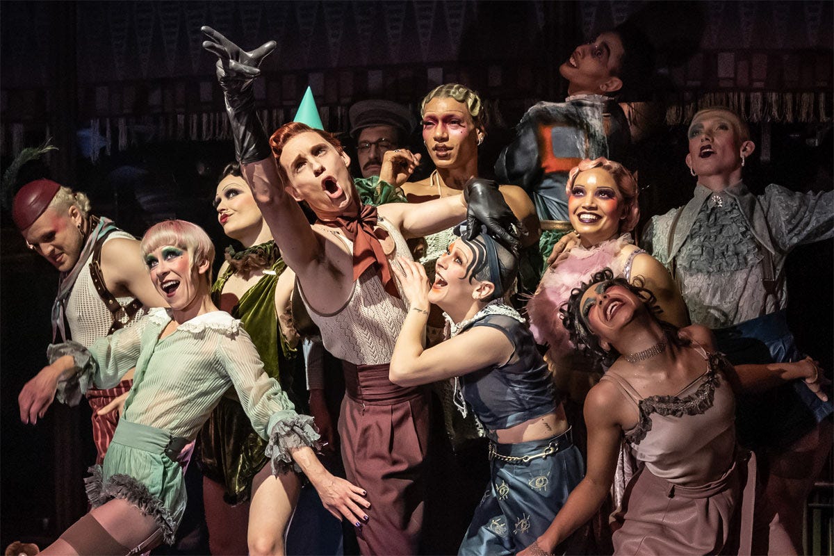 examples of cabaret across the globe