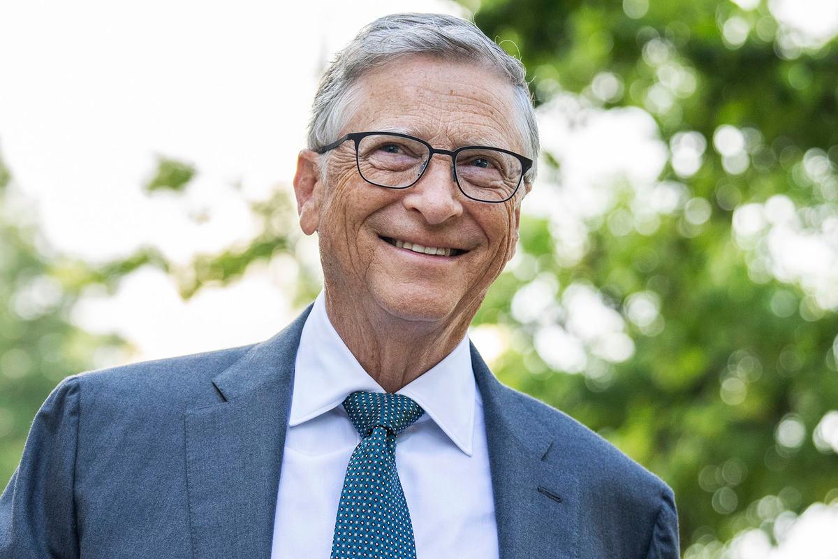 examples of famous philanthropists making a difference today