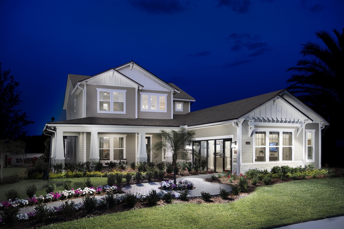 examples of stunning craftsman style homes across america