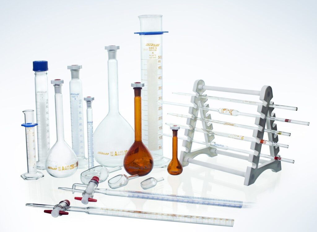 examples of tc and td glassware for lab precision